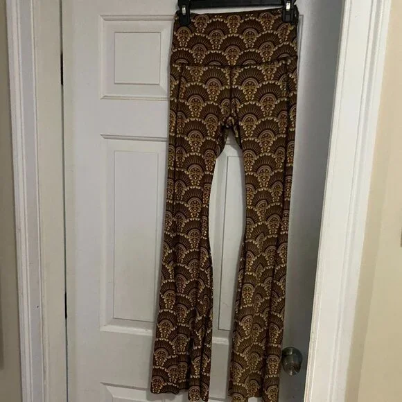 Yoga Democracy Original Bell in Art Deco Size Small - Picture 3 of 4